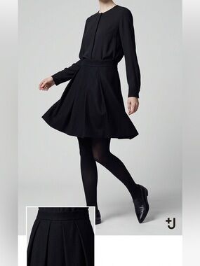 Uniqlo +J Front Pleat Wool Skirt
